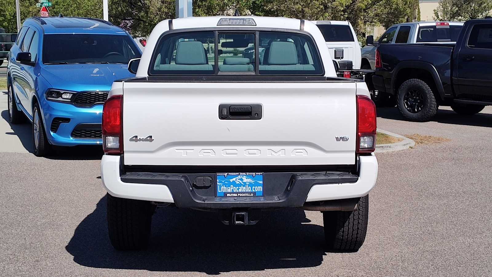 Thumbnail: 2018 Toyota Tacoma - 5