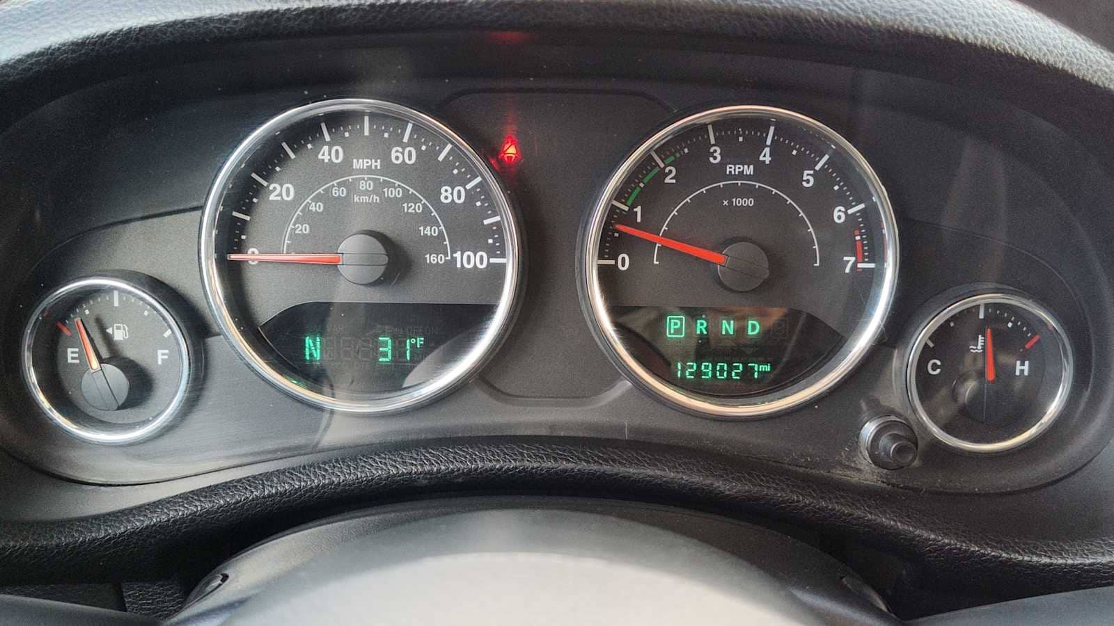 Thumbnail: 2015 Jeep Wrangler - 18