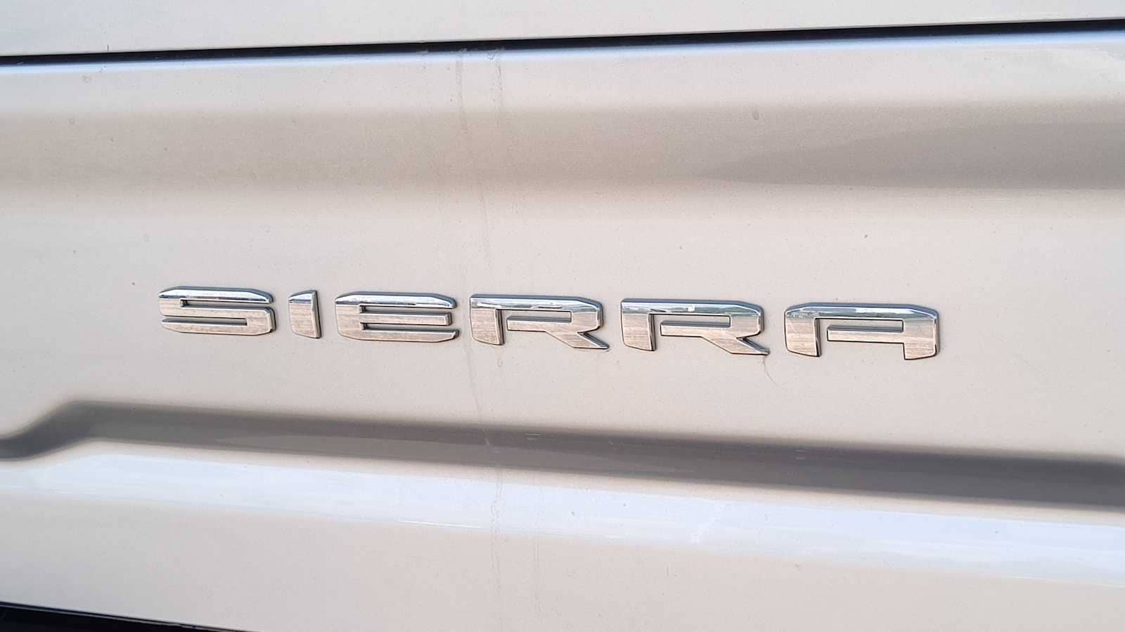 Thumbnail: 2022 GMC Sierra 2500 - 7