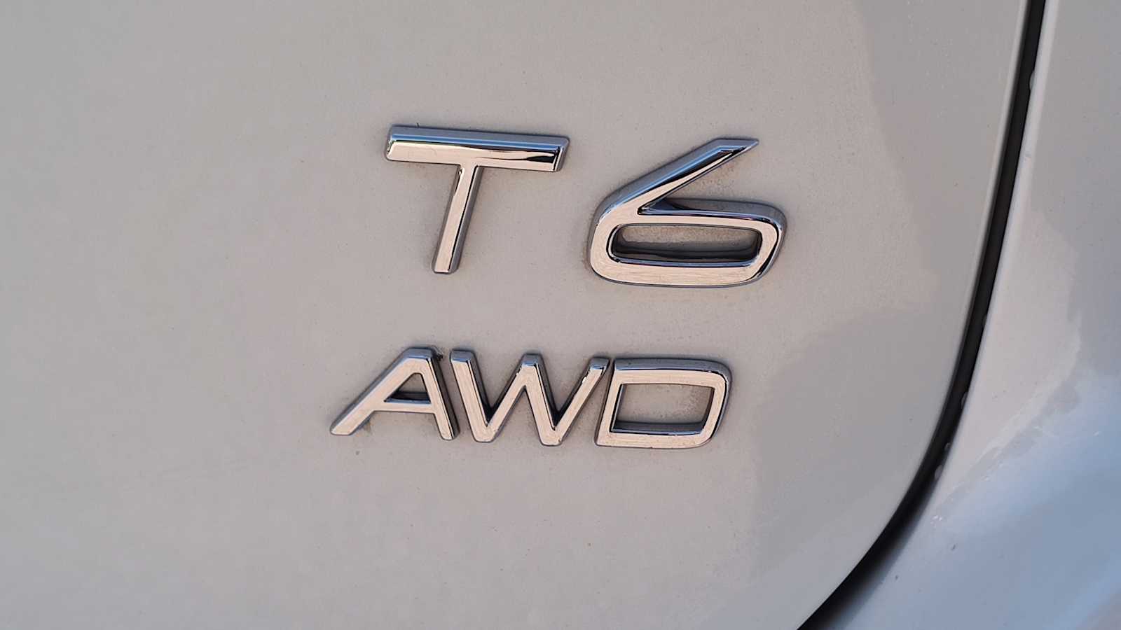 2017 Volvo XC60 T6 Inscription 24