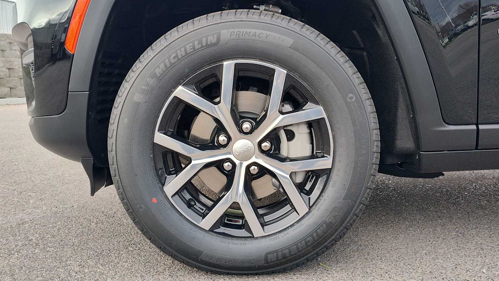 Thumbnail: 2025 Jeep Grand Cherokee - 8