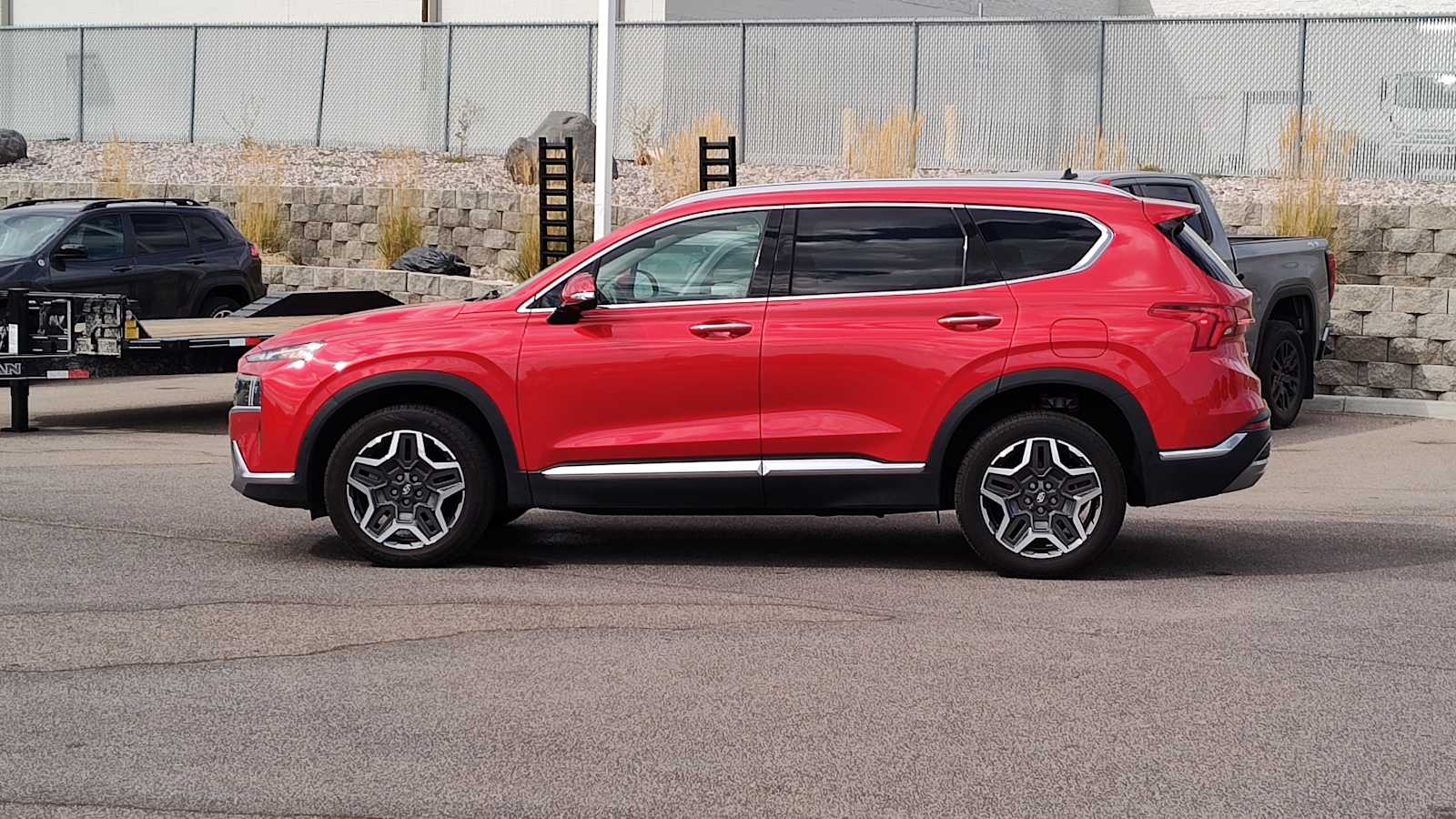 Thumbnail: 2023 Hyundai Santa Fe - 3