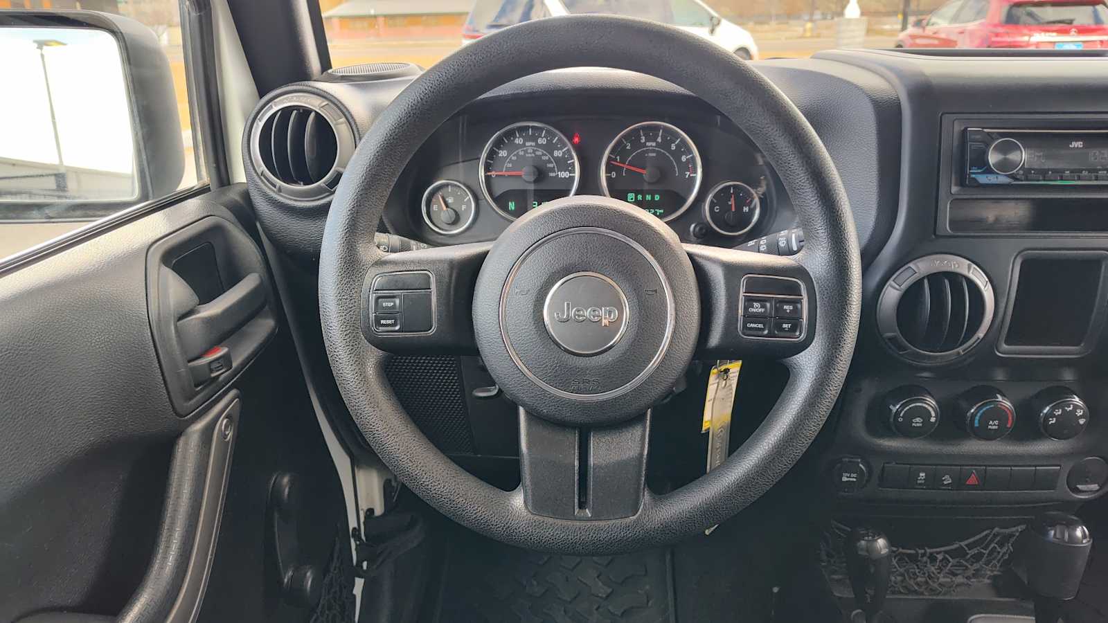 Thumbnail: 2015 Jeep Wrangler - 15