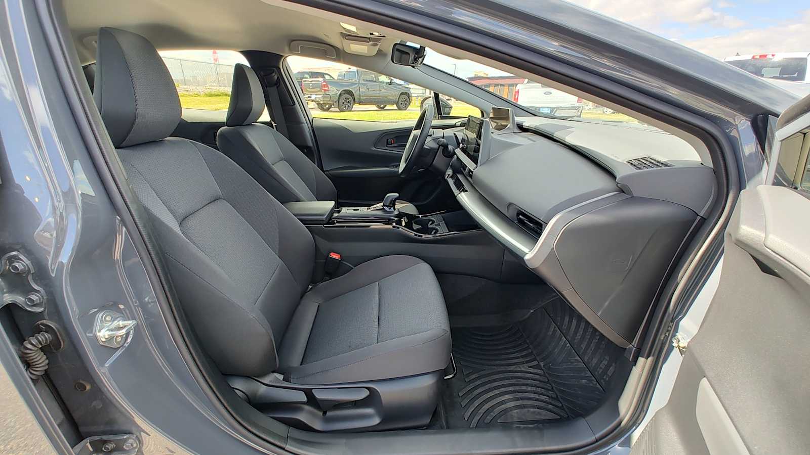 Thumbnail: 2024 Toyota Prius - 14