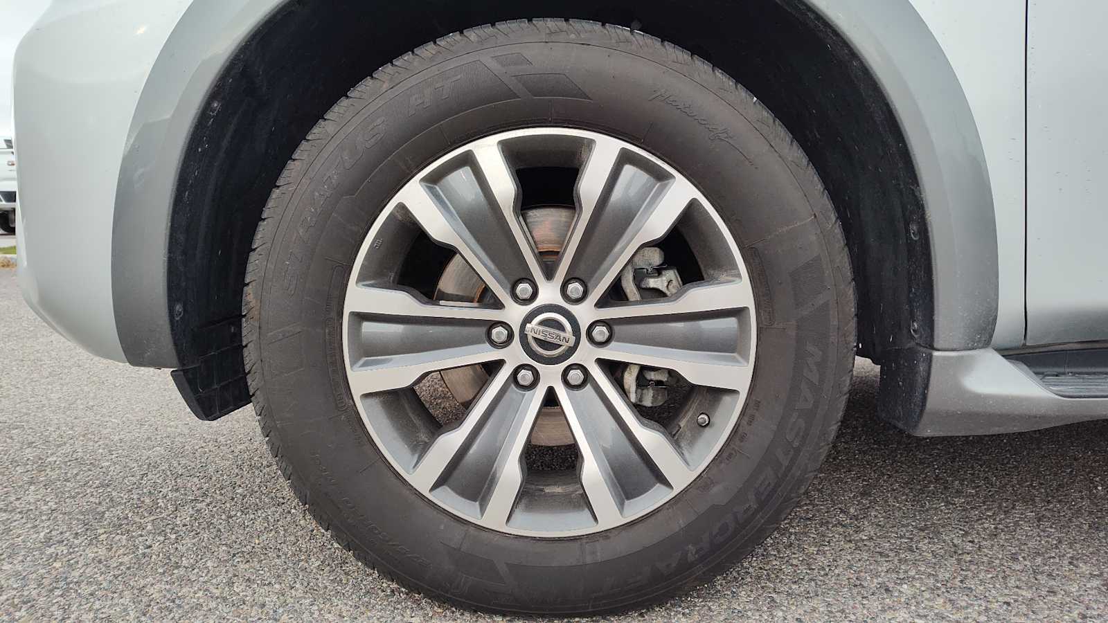 Thumbnail: 2020 Nissan Armada - 3