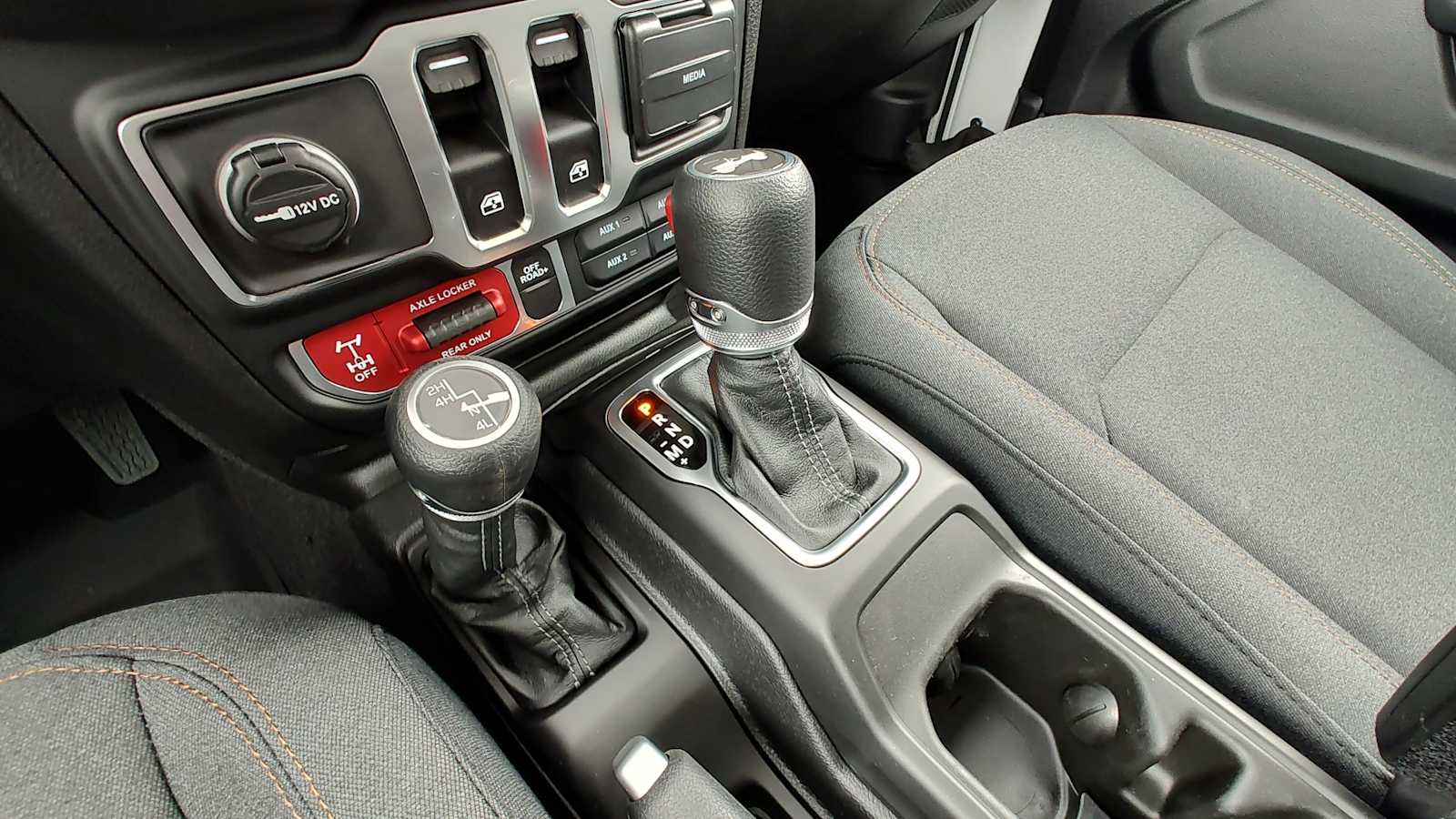 Thumbnail: 2026 Jeep Wrangler - 17