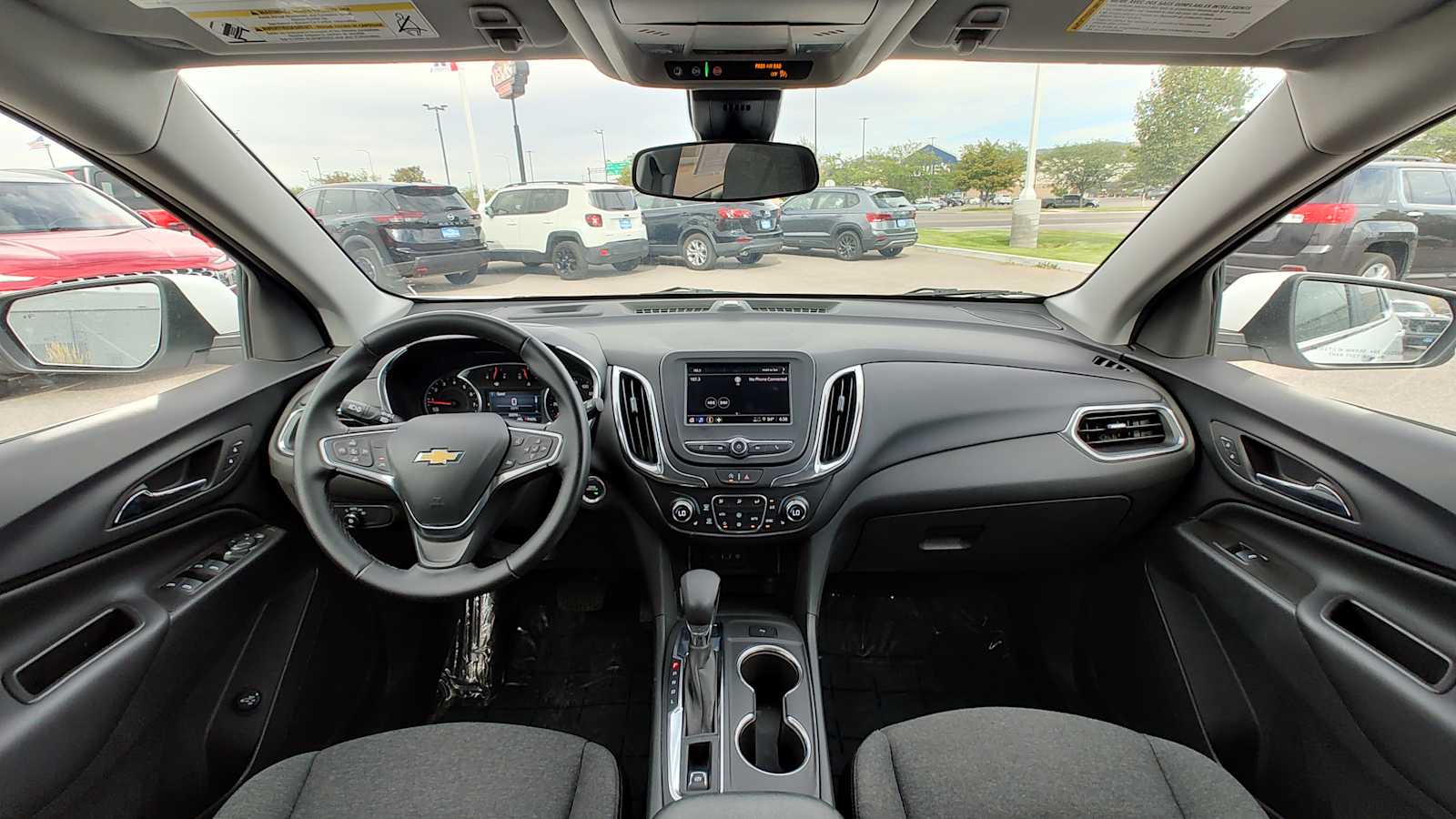 Thumbnail: 2024 Chevrolet Equinox - 10