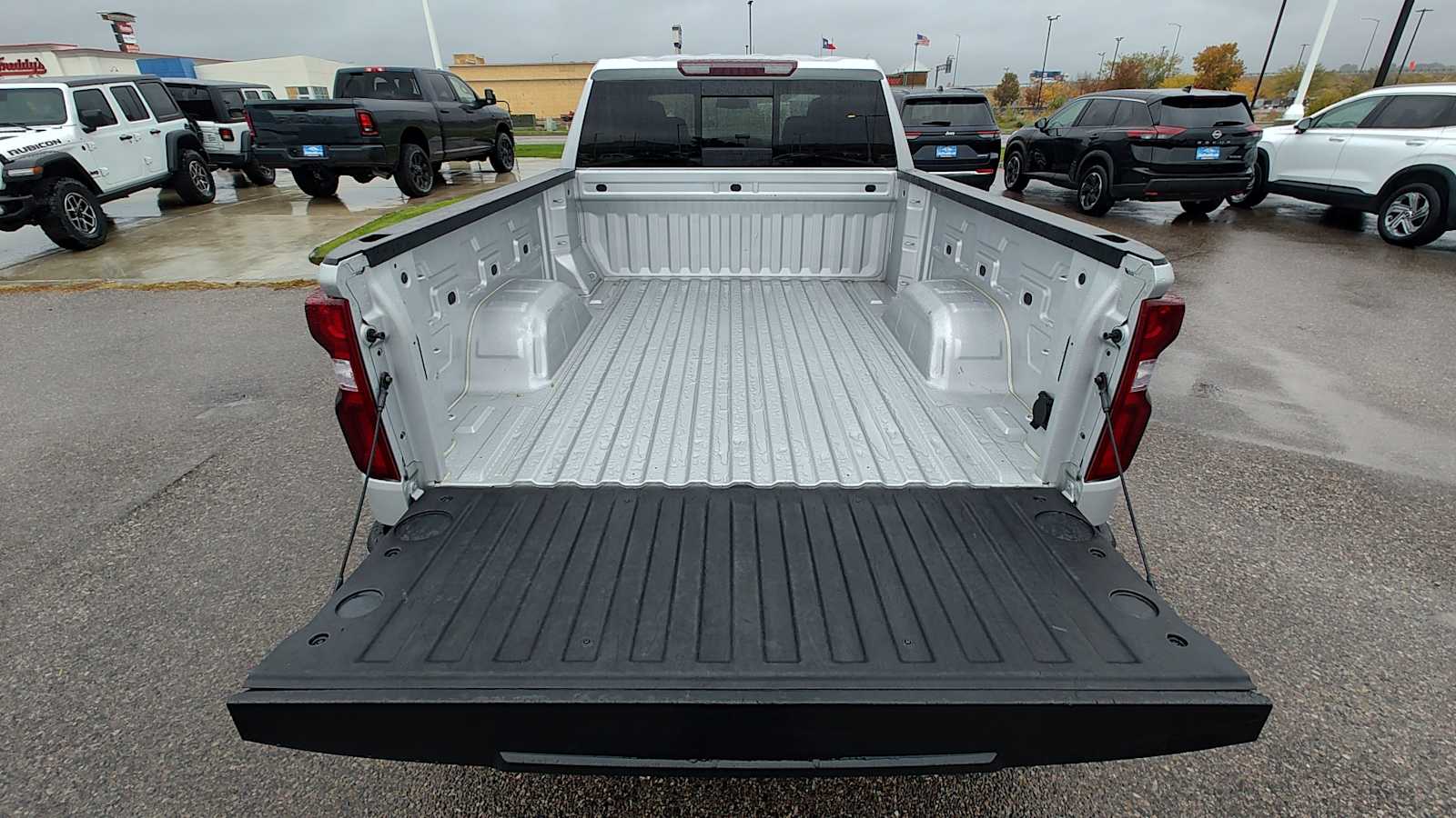 Thumbnail: 2019 Chevrolet Silverado 1500 - 19