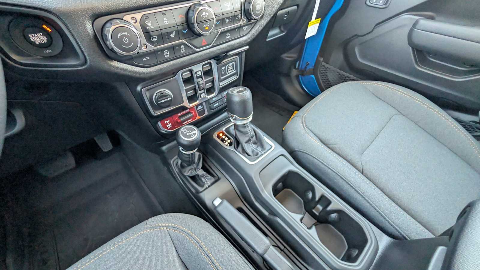 Thumbnail: 2026 Jeep Wrangler - 17
