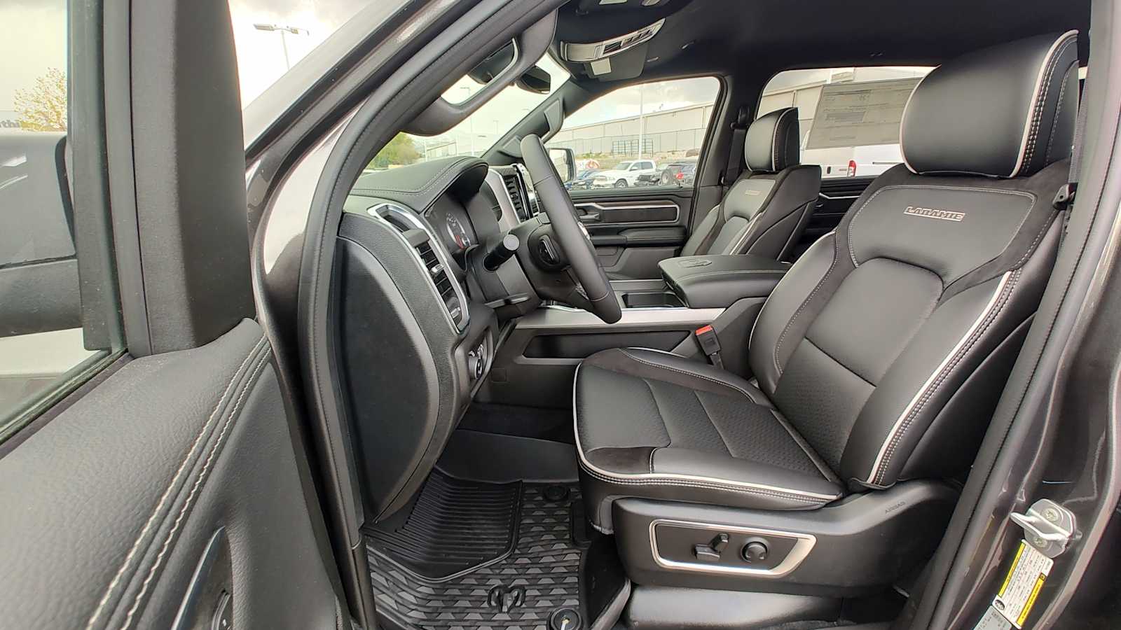 Thumbnail: 2026 RAM 1500 - 11