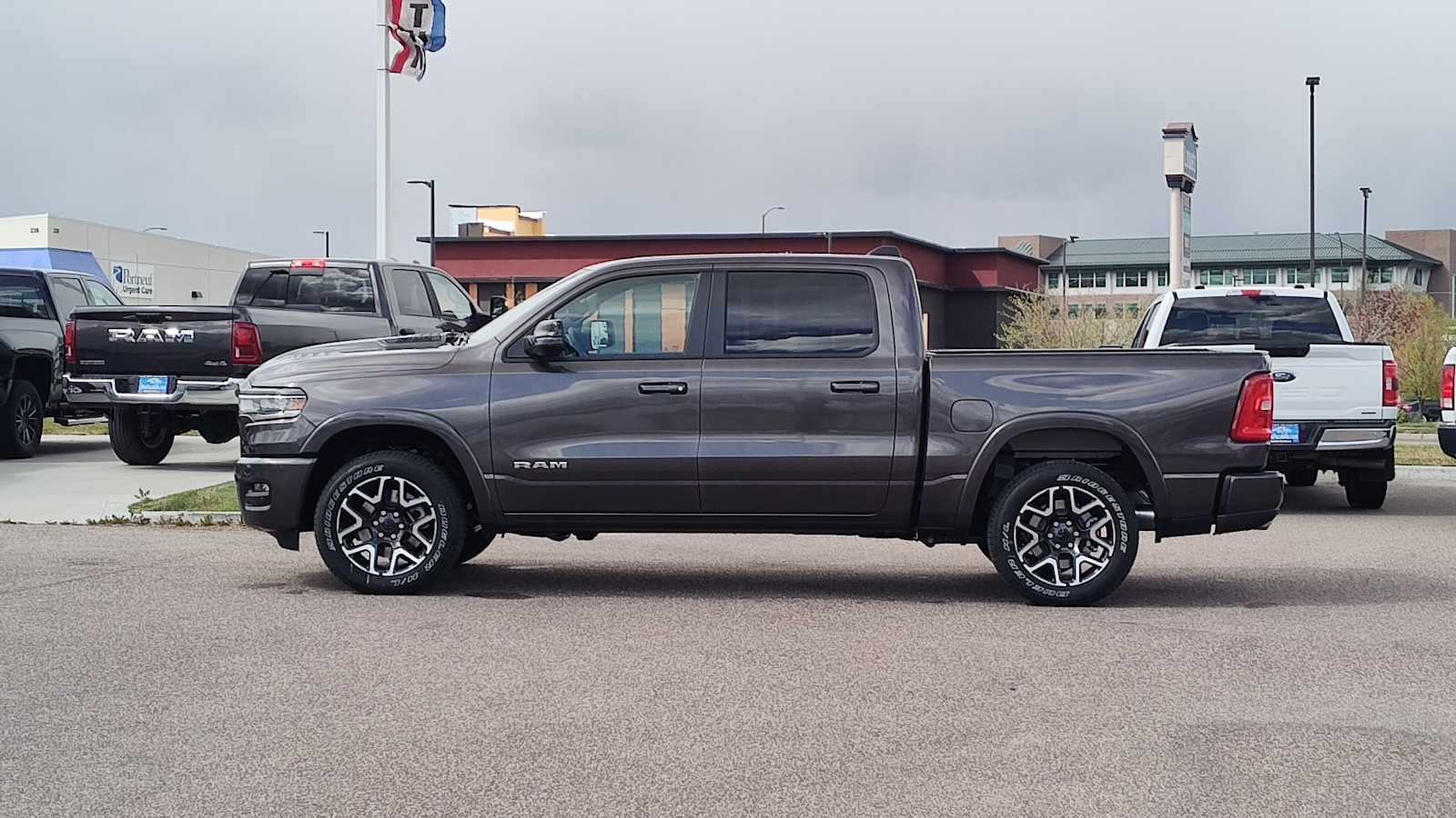 Thumbnail: 2026 RAM 1500 - 3