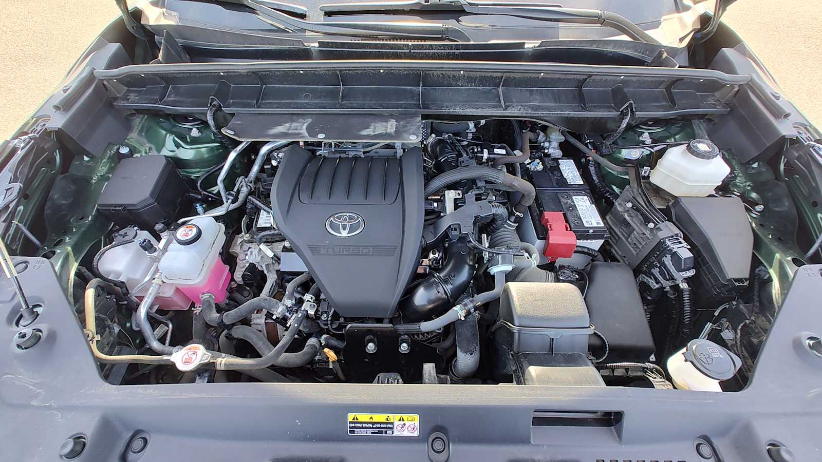 Thumbnail: 2023 Toyota Highlander - 9