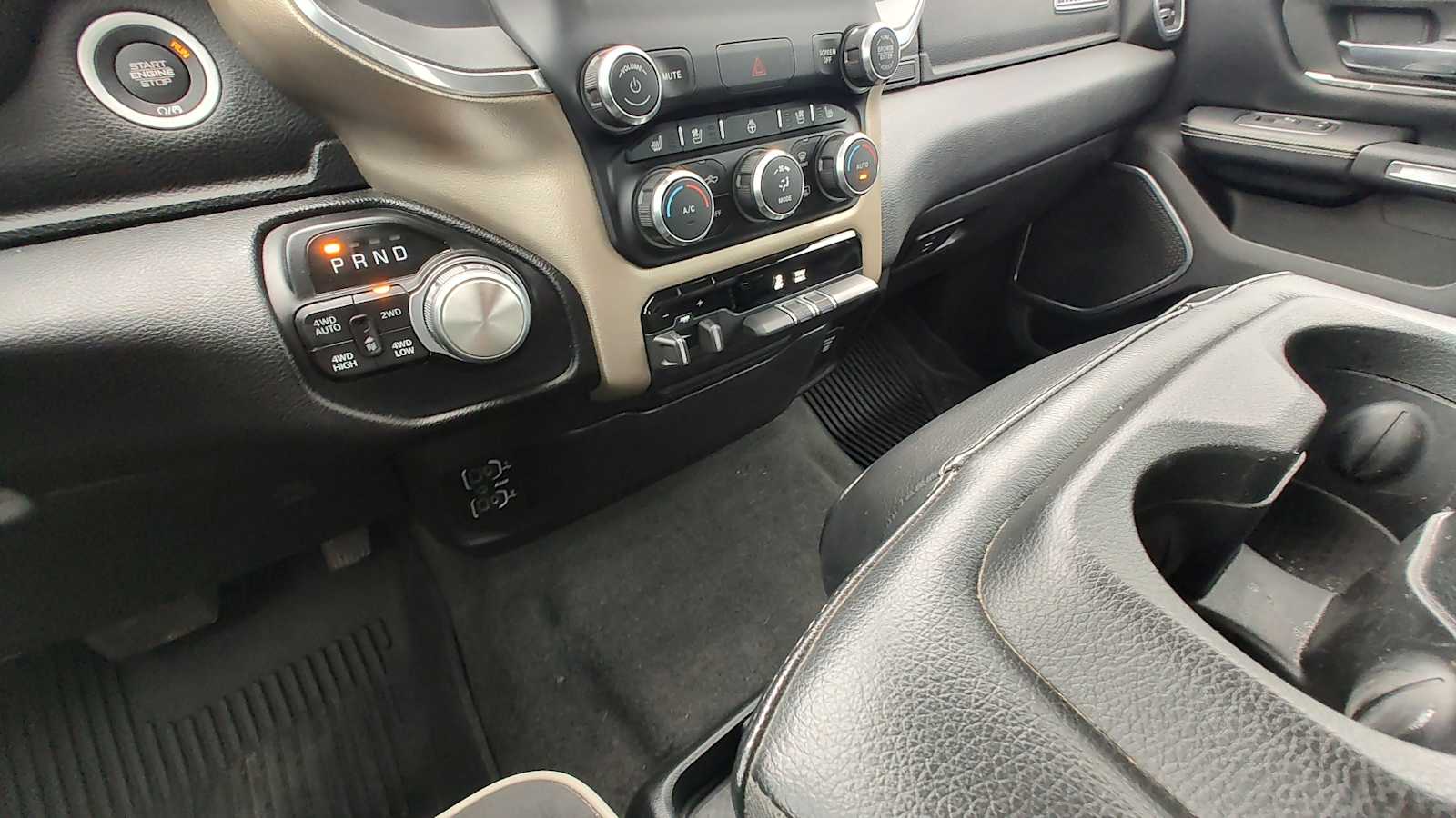 Thumbnail: 2020 RAM 1500 - 17