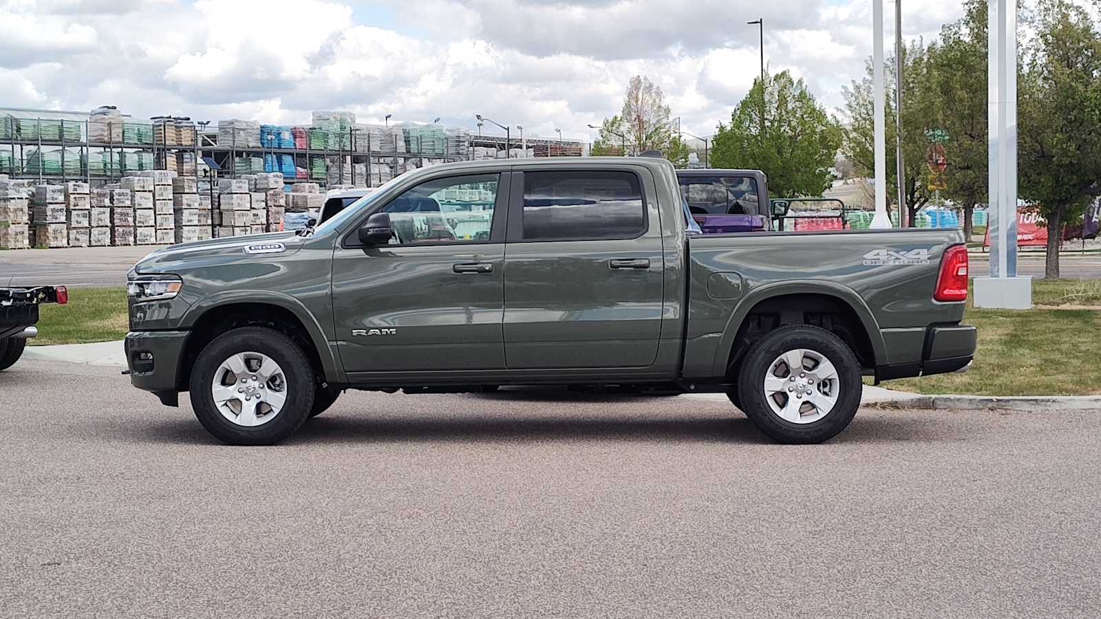 Thumbnail: 2026 RAM 1500 - 3
