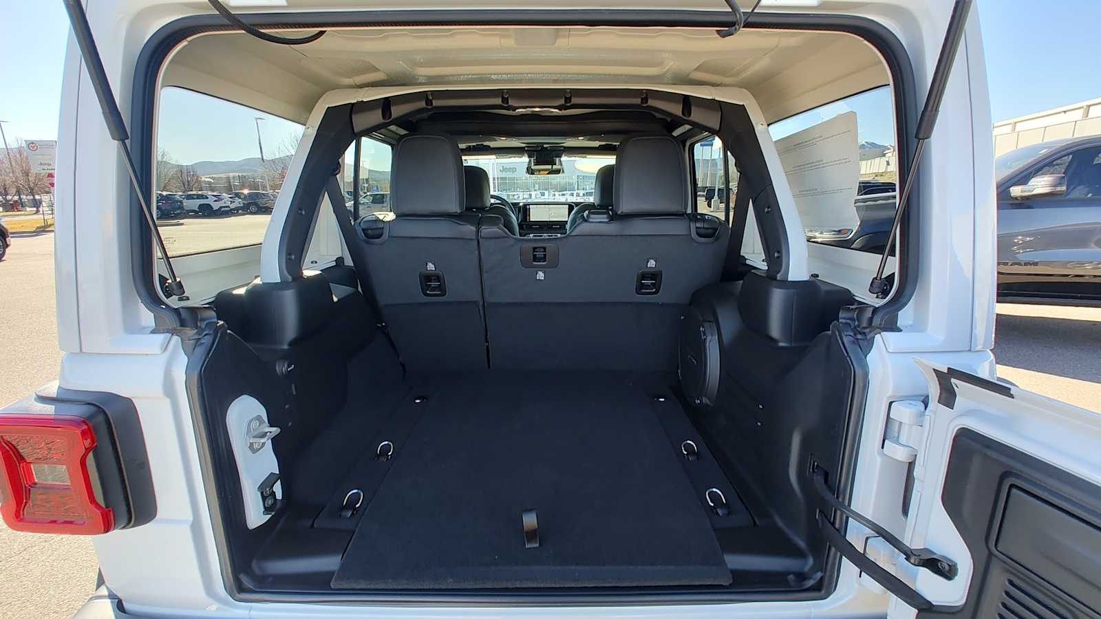 Thumbnail: 2026 Jeep Wrangler - 19