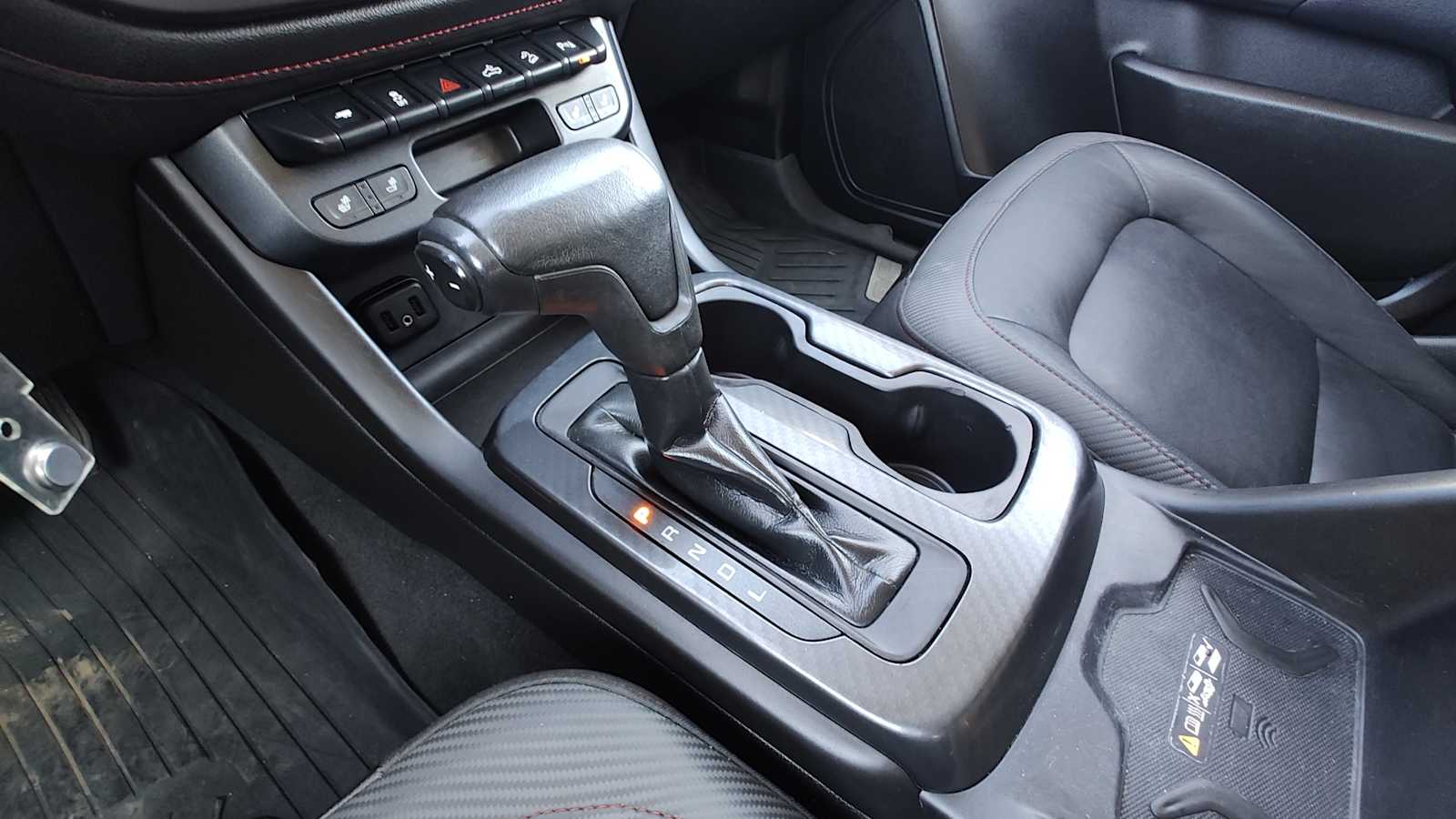 Thumbnail: 2019 GMC Canyon - 17