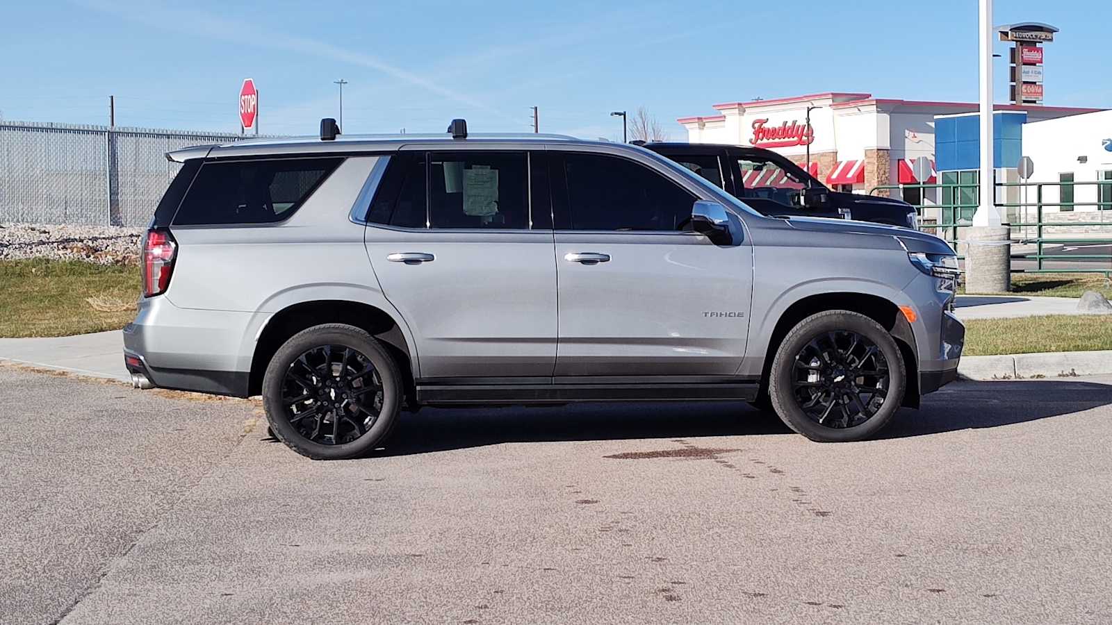 Thumbnail: 2023 Chevrolet Tahoe - 25