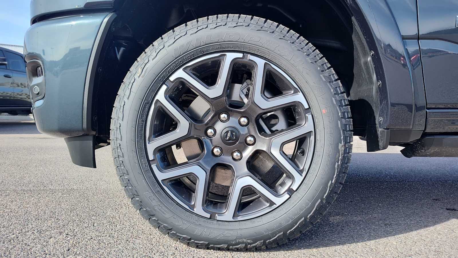 Thumbnail: 2026 RAM 1500 - 9