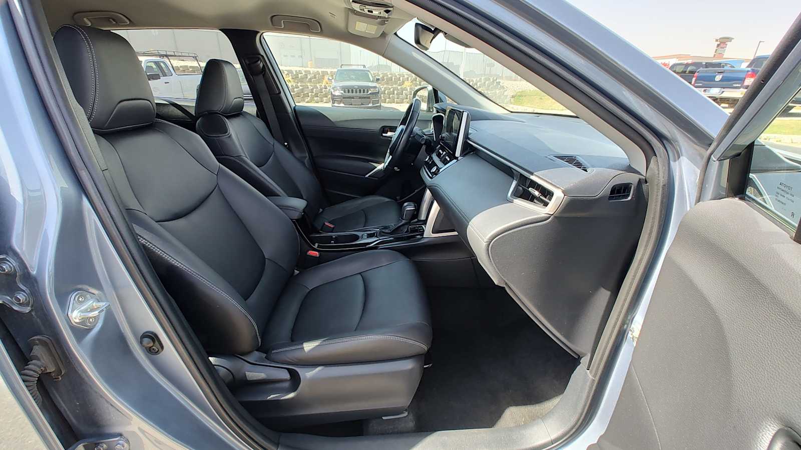 Thumbnail: 2023 Toyota Corolla Cross - 14