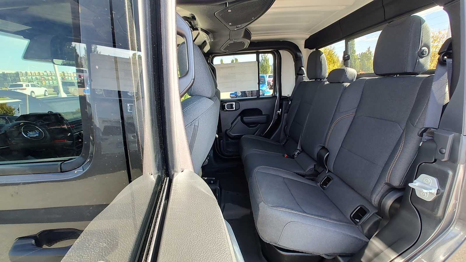 Thumbnail: 2025 Jeep Gladiator - 13