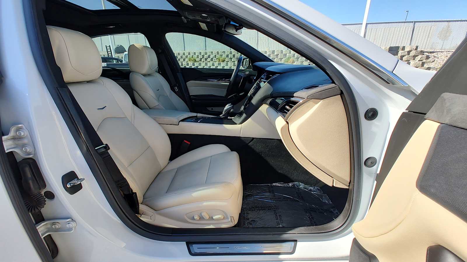 Thumbnail: 2019 Cadillac CTS - 14