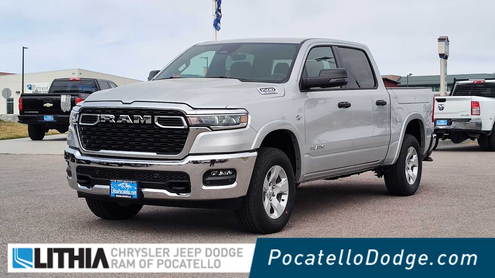 2026 RAM 1500 Big Horn/Lone Star 4x4 Crew Cab 5'7's photo