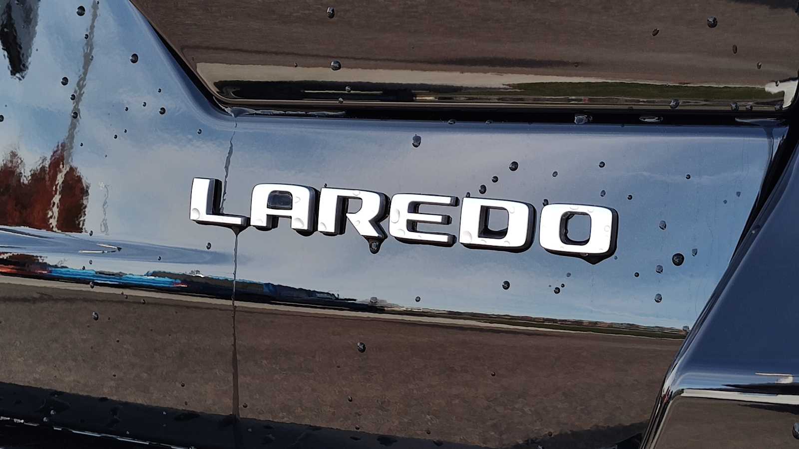 Thumbnail: 2025 Jeep Grand Cherokee - 25