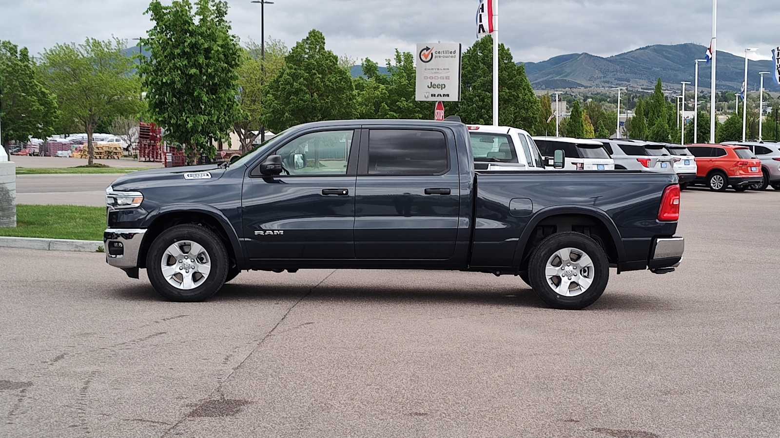 Thumbnail: 2025 RAM 1500 - 3