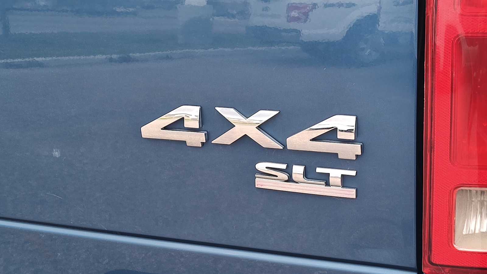 Thumbnail: 2006 Dodge Ram 1500 - 23