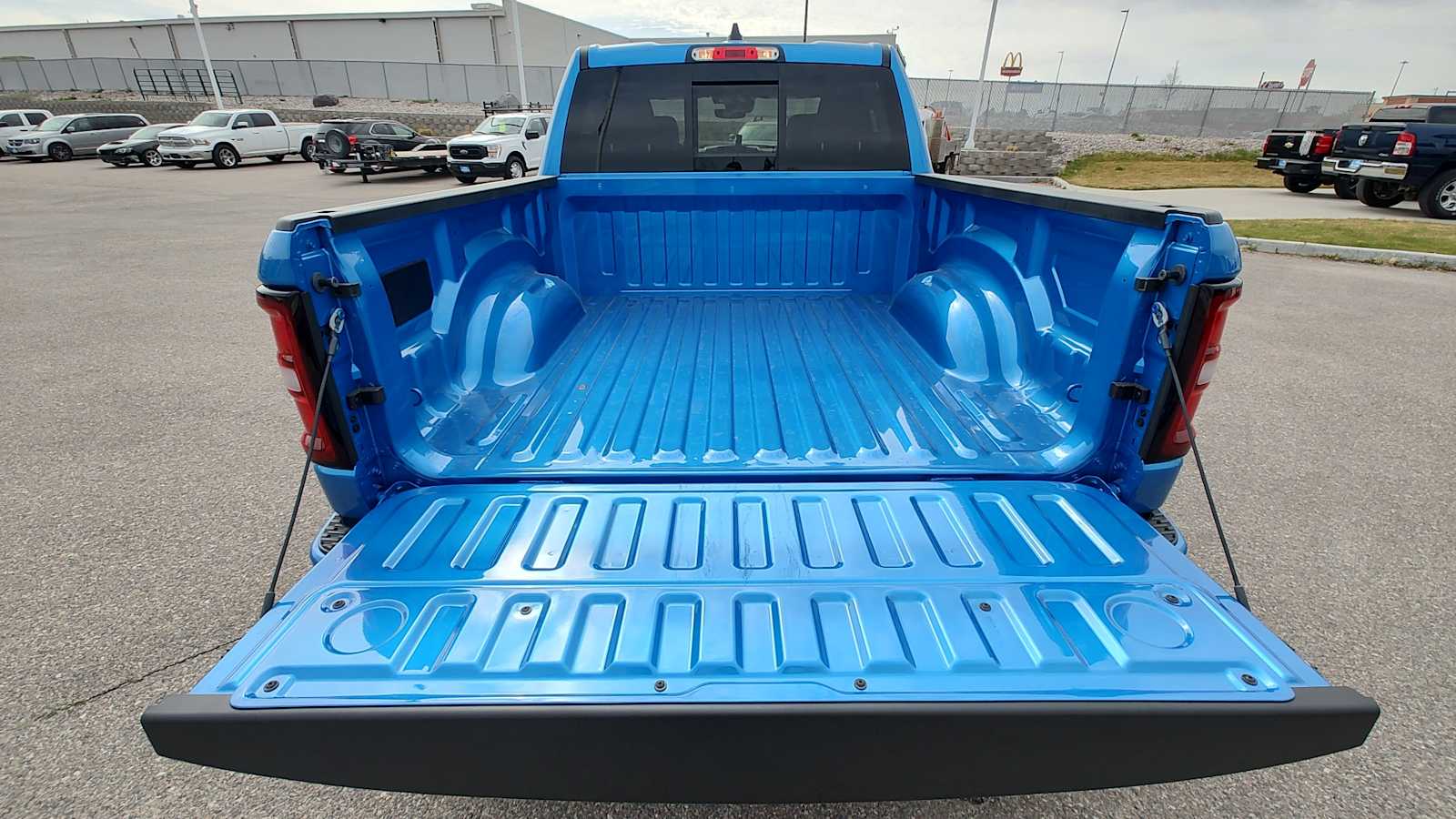 Thumbnail: 2026 RAM 1500 - 19