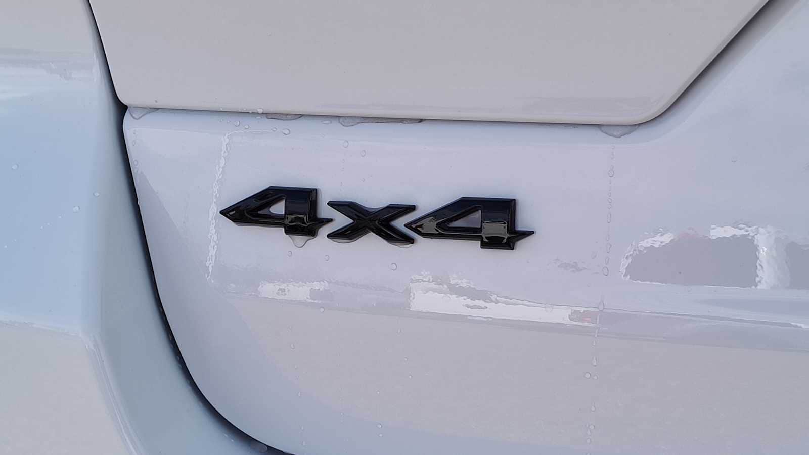 Thumbnail: 2026 Jeep Grand Cherokee - 24