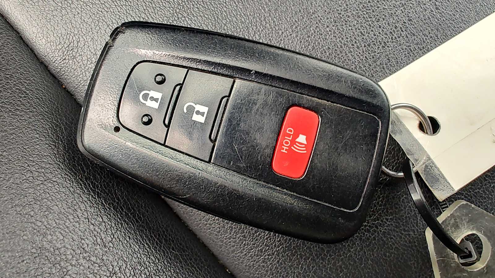 Thumbnail: 2023 Toyota RAV4 - 20