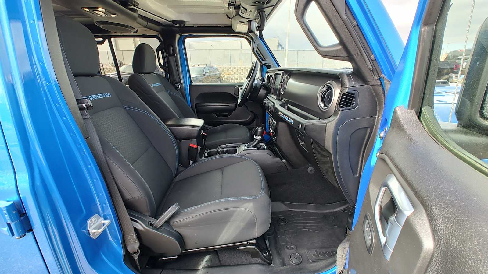 Thumbnail: 2021 Jeep Wrangler - 14