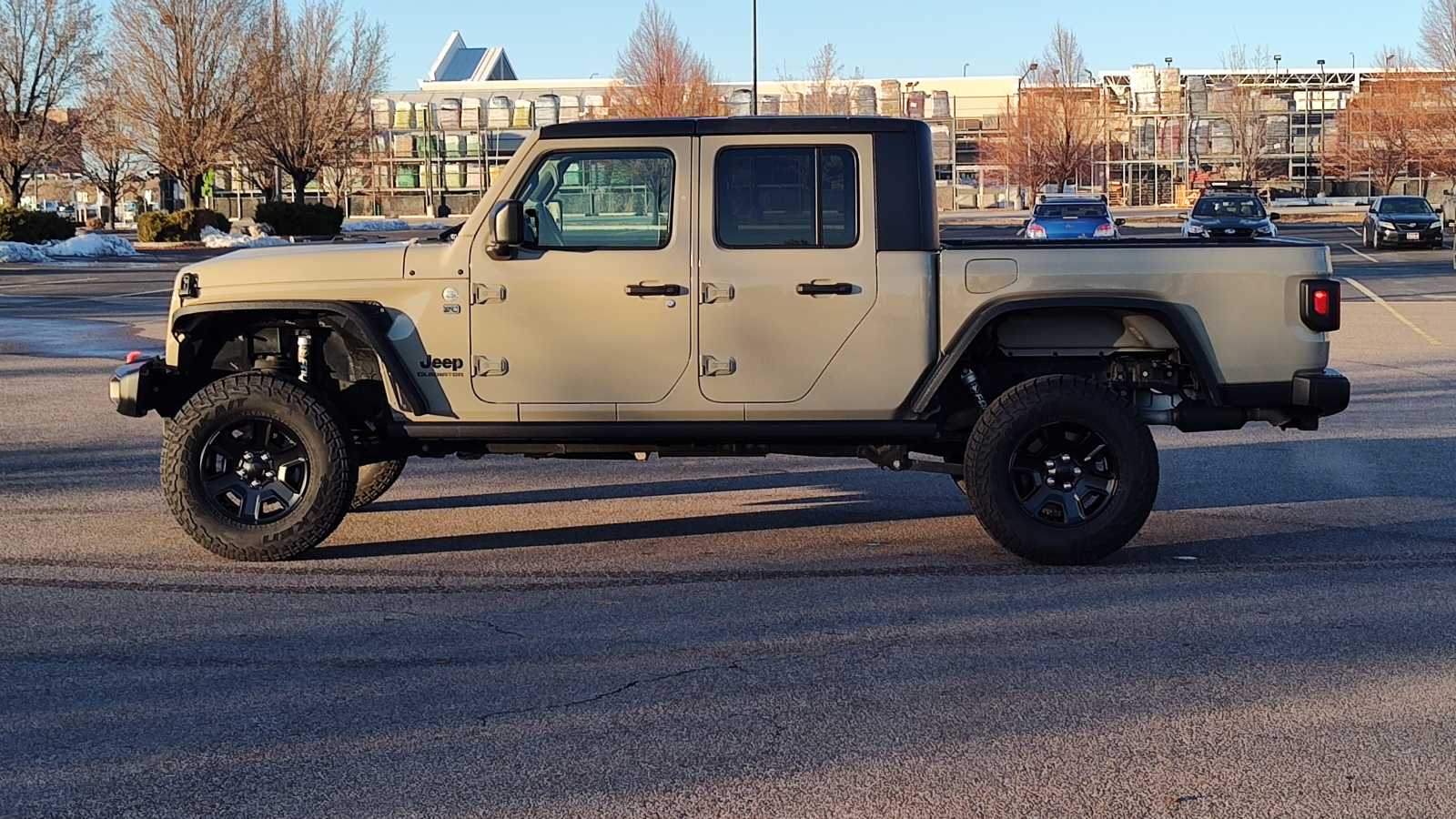 Thumbnail: 2020 Jeep Gladiator - 3