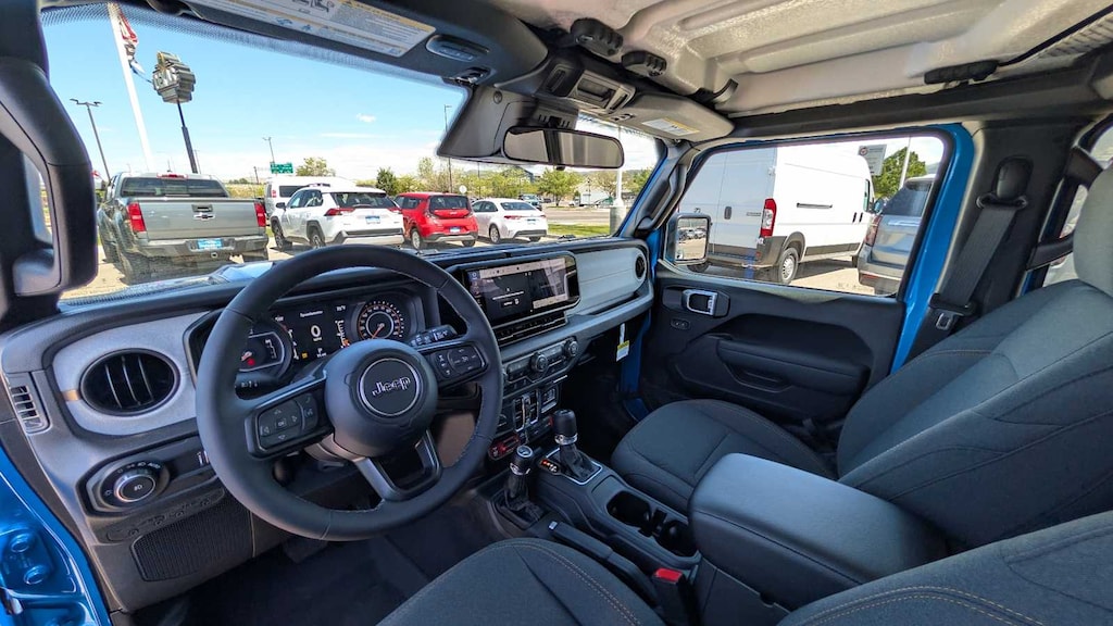 New 2026 Jeep Wrangler 4-DOOR WILLYS Sport Utility