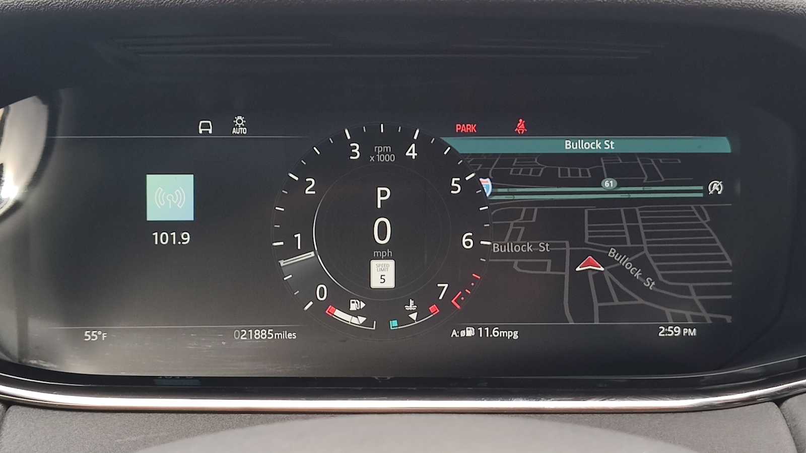 Thumbnail: 2022 Land Rover Range Rover Evoque - 18