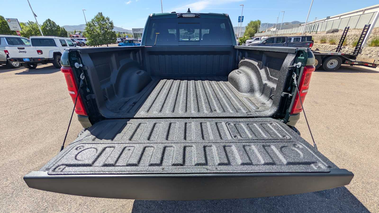 Thumbnail: 2026 RAM 1500 - 19