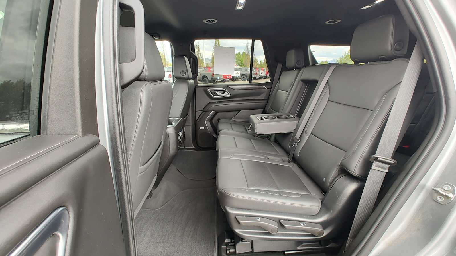 Thumbnail: 2023 Chevrolet Tahoe - 13