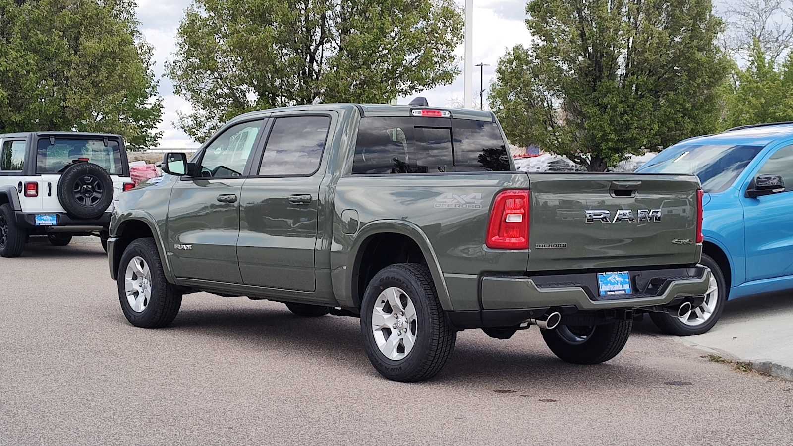 Thumbnail: 2026 RAM 1500 - 4