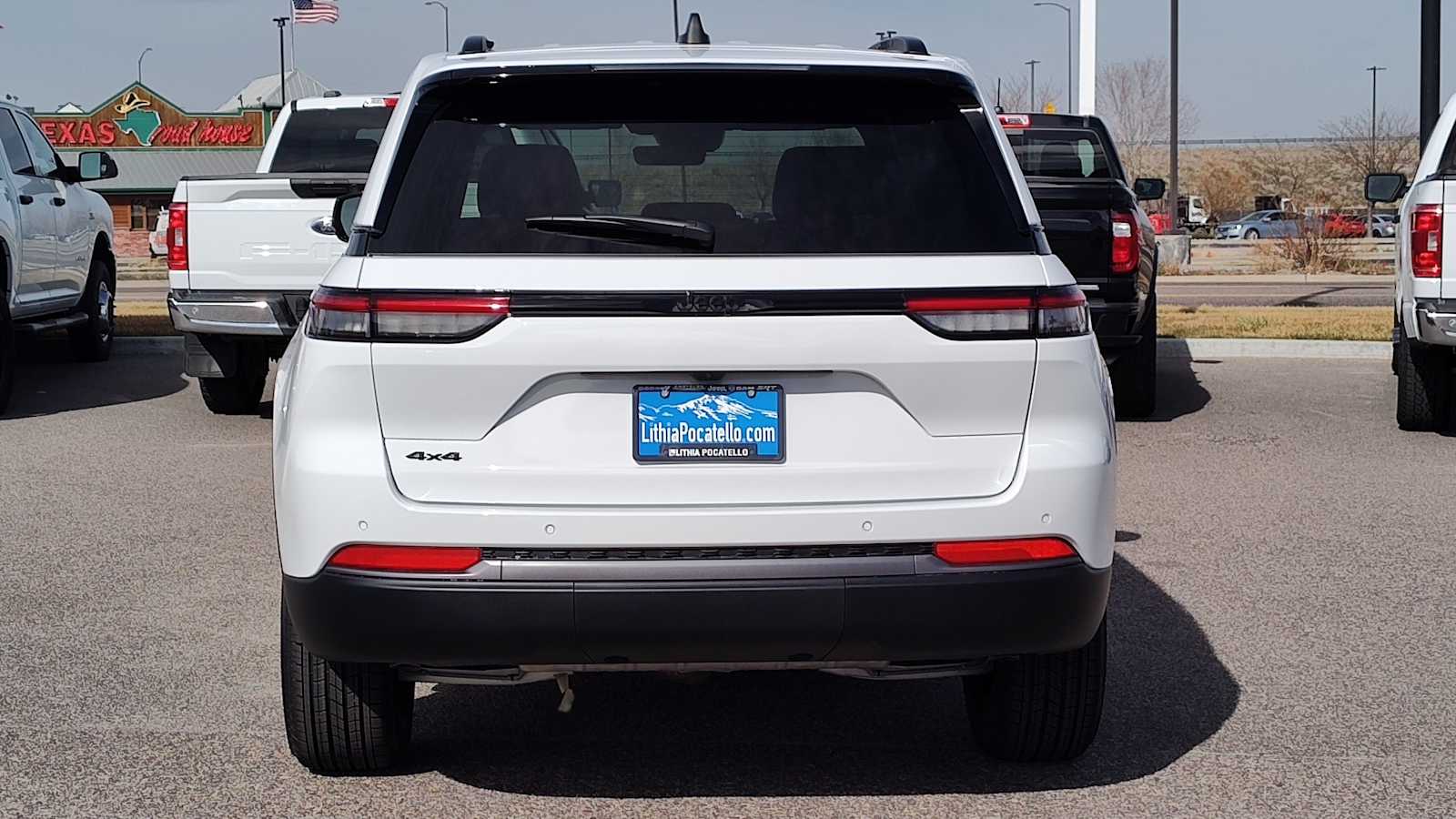 Thumbnail: 2026 Jeep Grand Cherokee - 5