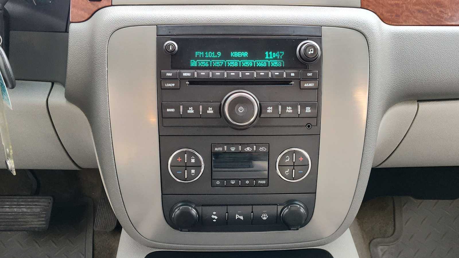 Thumbnail: 2008 GMC Sierra 2500 - 16