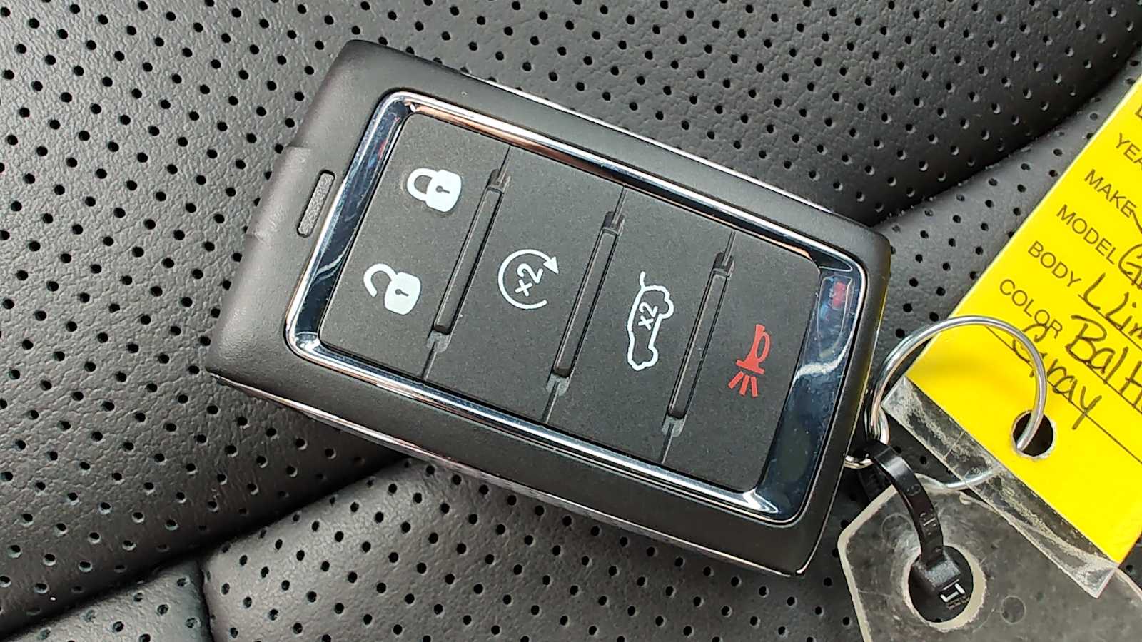 Thumbnail: 2026 Jeep Grand Cherokee - 20