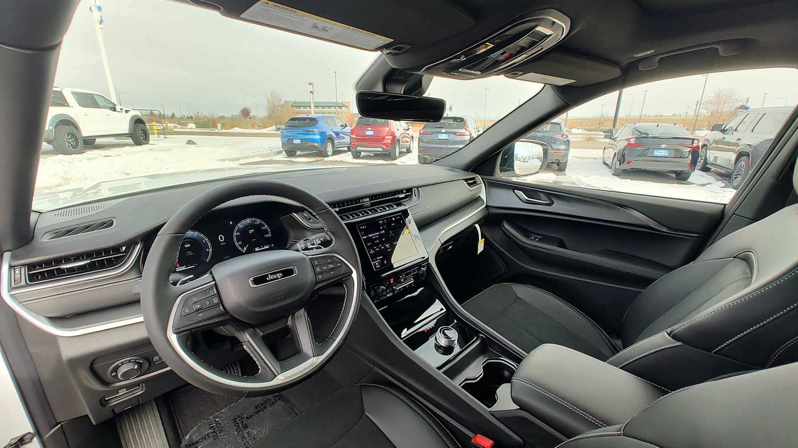 Thumbnail: 2025 Jeep Grand Cherokee - 2