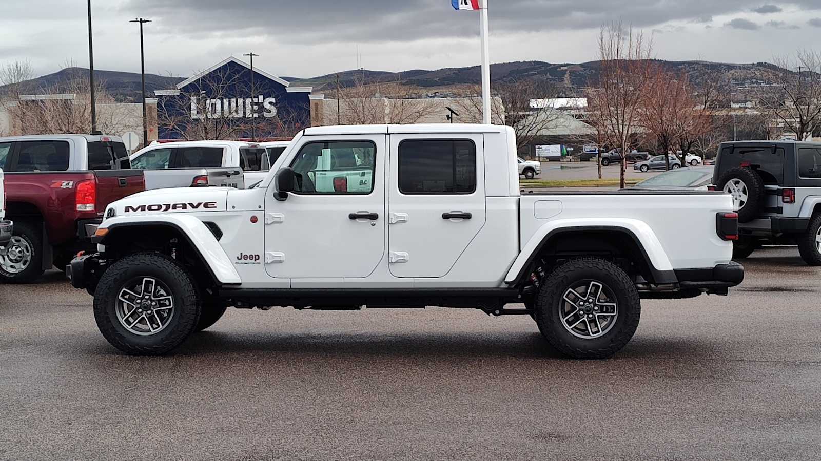 Thumbnail: 2026 Jeep Gladiator - 3