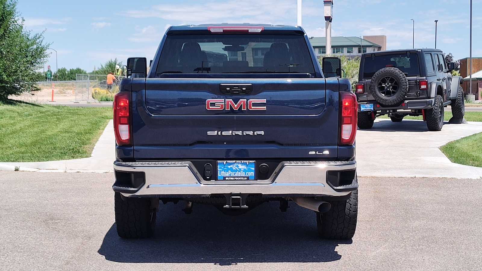 Thumbnail: 2023 GMC Sierra 2500 - 5