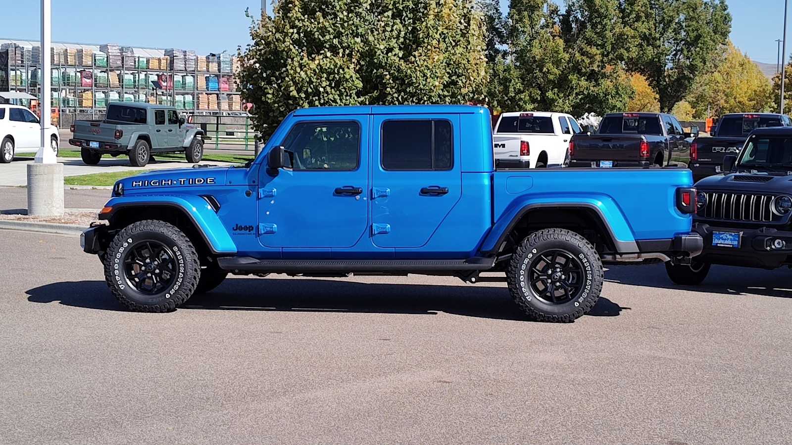 Thumbnail: 2025 Jeep Gladiator - 3