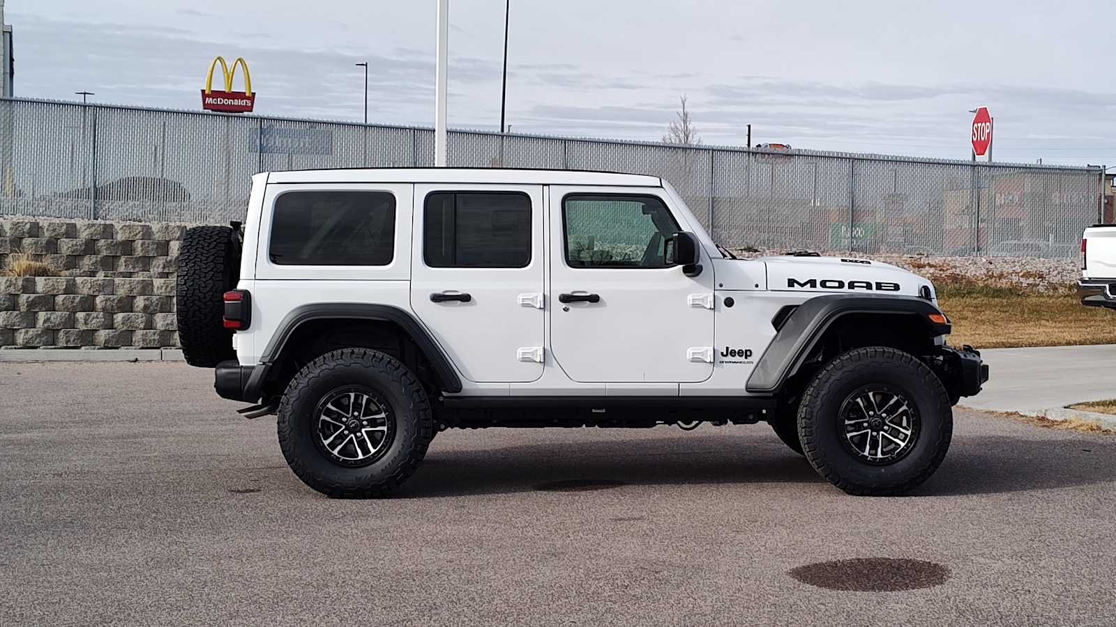 Thumbnail: 2026 Jeep Wrangler - 24