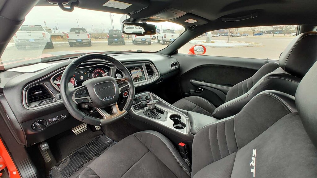 Used 2016 Dodge Challenger SRT Hellcat Coupe