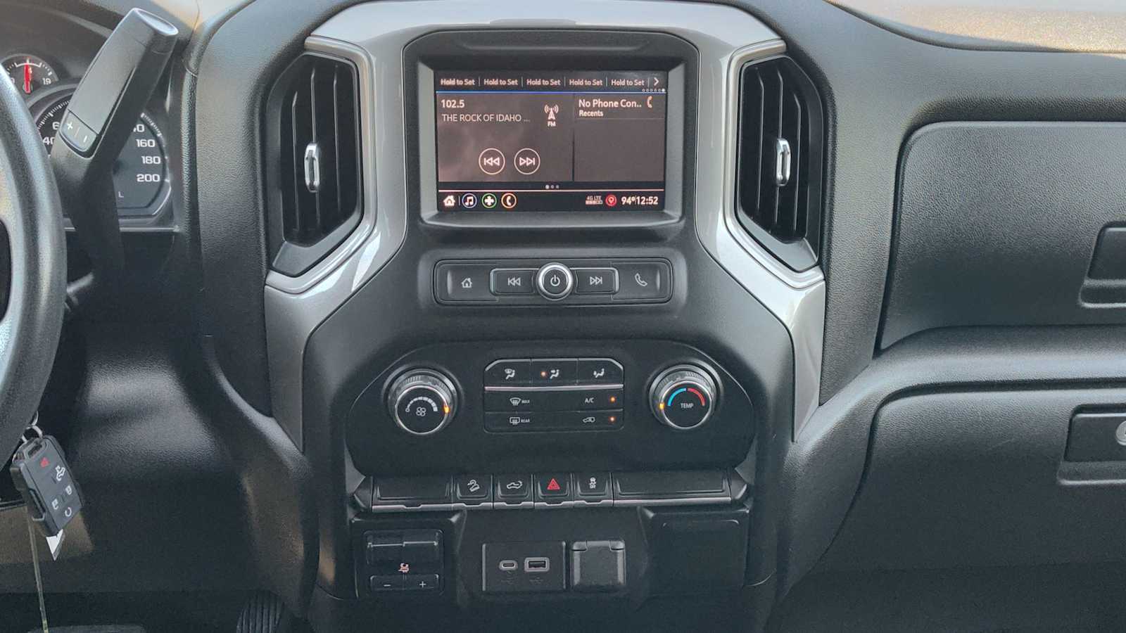Thumbnail: 2021 Chevrolet Silverado 1500 - 16