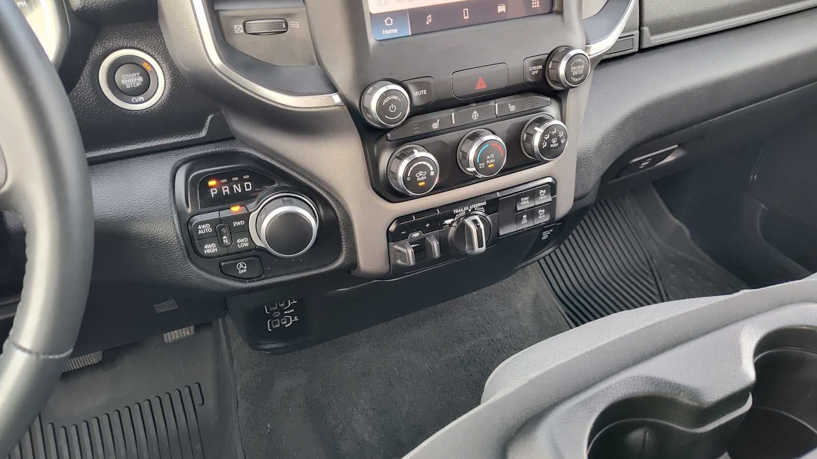 Thumbnail: 2024 RAM 1500 - 17